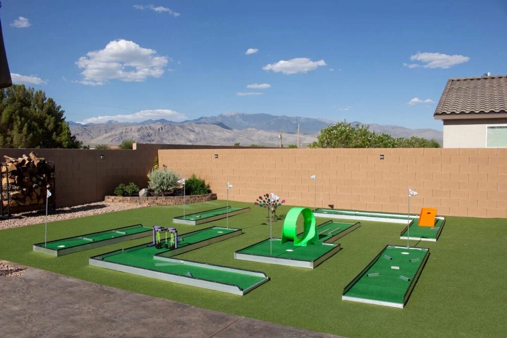 Portable Mini Golf Classic Course in Nevada