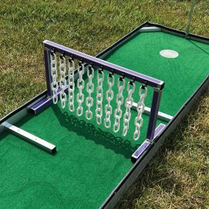 wall of chains mini golf obstacle portable mini golf mobile putt putt 210