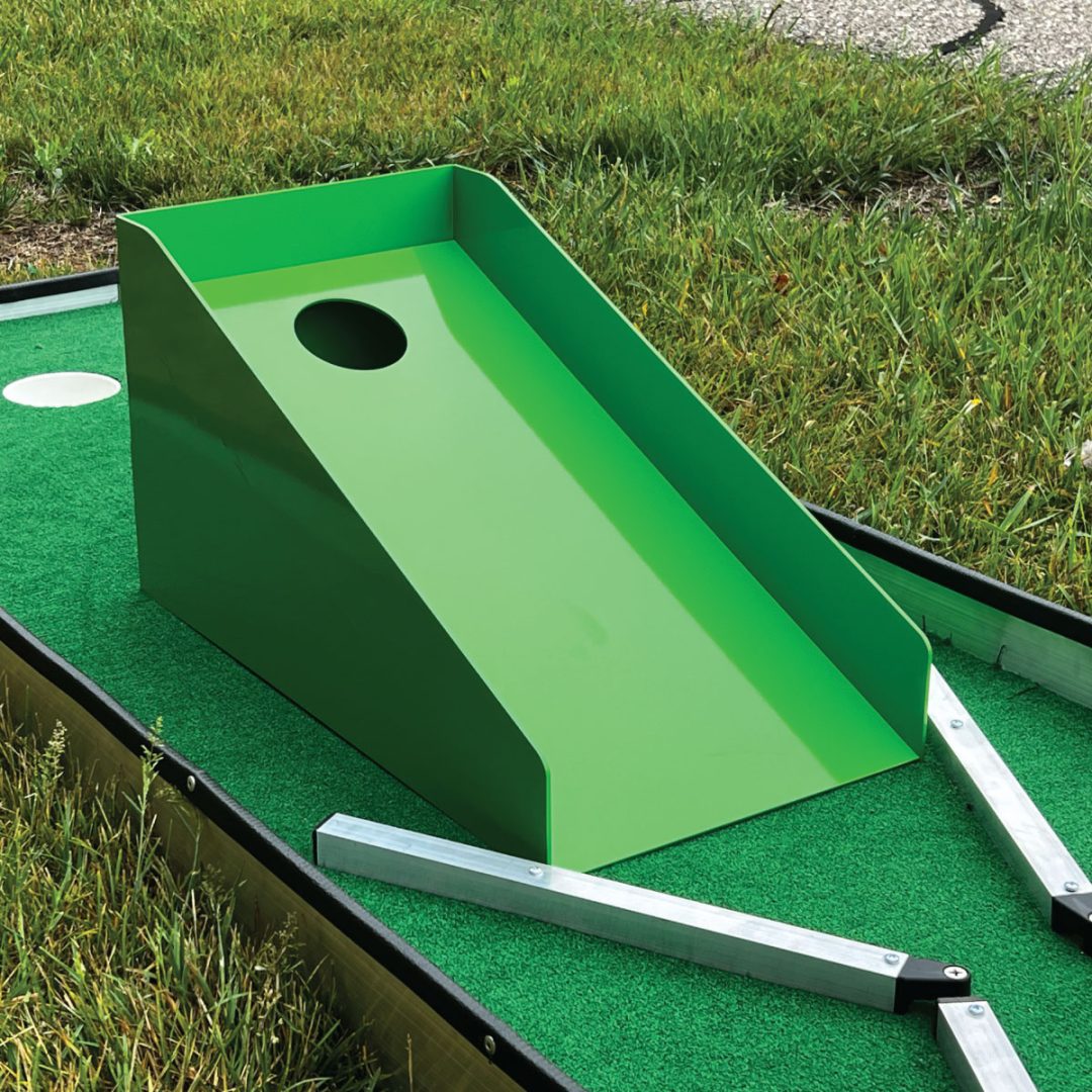 Wedge Mini Golf Obstacle Portable Mobile putt putt 201
