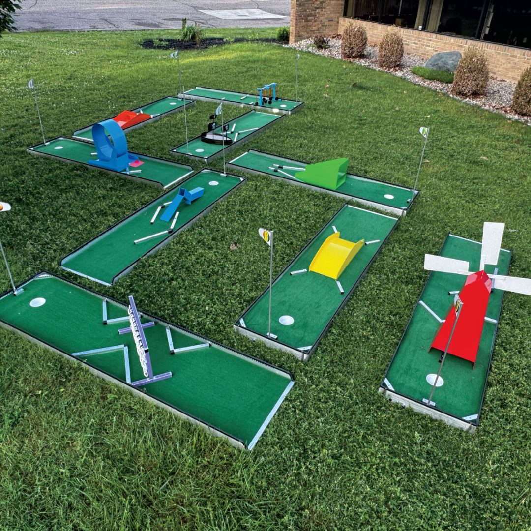 9 hole express portable mini golf mobile putt putt 14